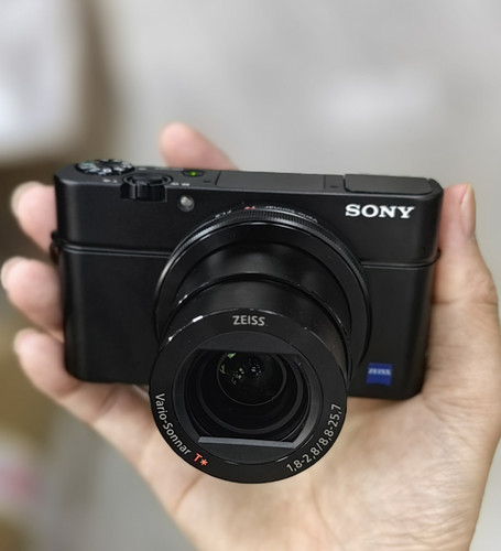 Sony cyber shot dsc - , iii