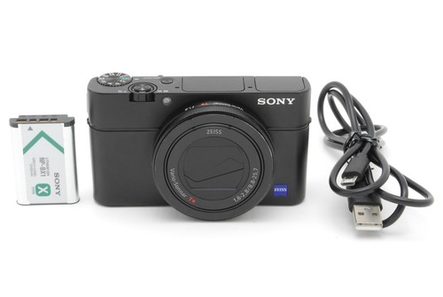 Fotocamera digitale compatta