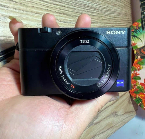 Sony cyber shot - dsc-rx100, iii