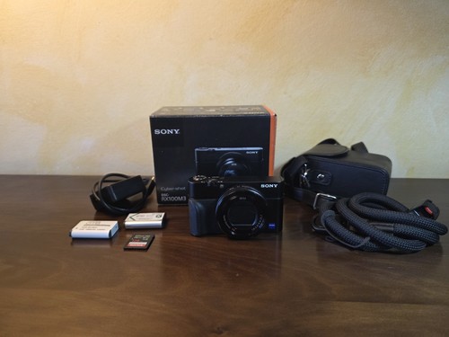 Fotocamera sony rx100 mark - fotocamera, iii
