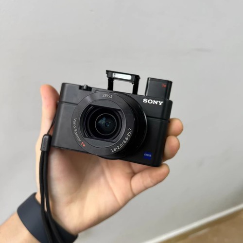 Sony cyber shot dsc - cyber-shot, iii